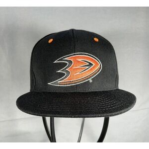 Anaheim Ducks SnapBack Promo Hat OSFM Has Snag On Front